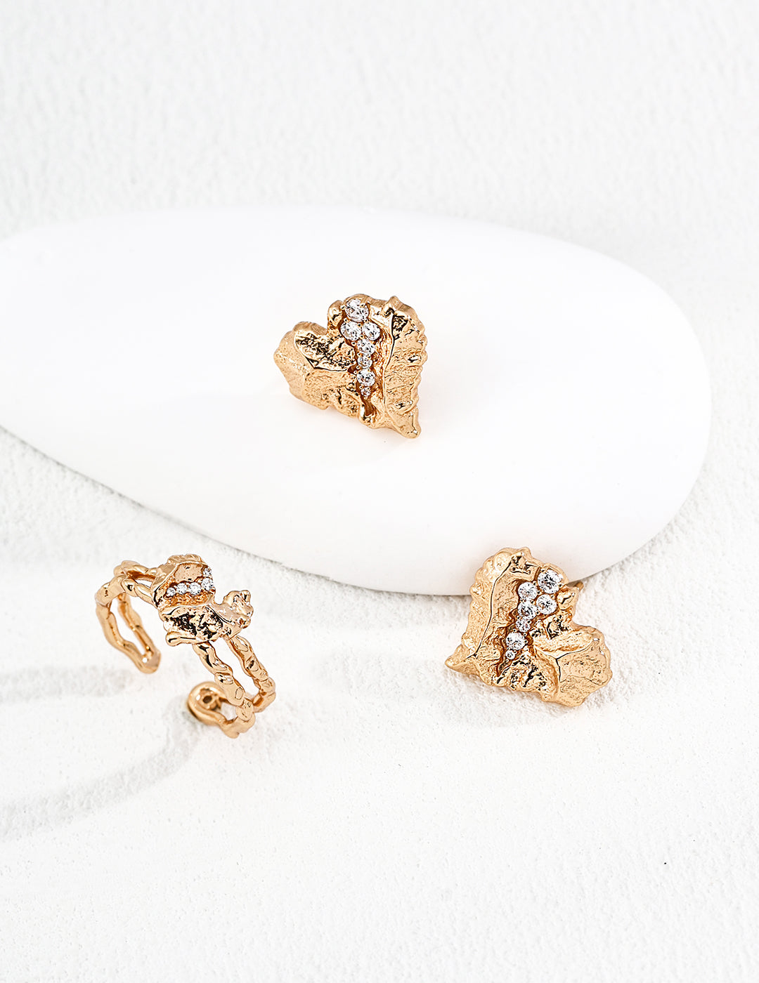 【Keliana】S925アートハート×ジルコニアピアス｜上品デザイン｜ギフト対応