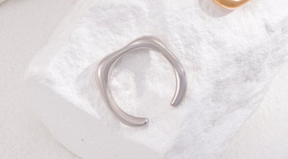 【Keliana】S925ミニマルCラインリング｜2色選択可（ゴールド／シルバー）｜ギフト対応