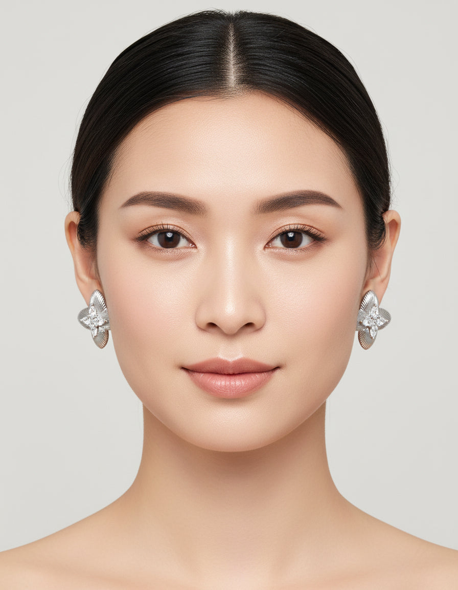 【Keliana】S925フラワーモチーフ×ジルコニアピアス｜2色選択可（ゴールド／シルバー）｜ギフト対応