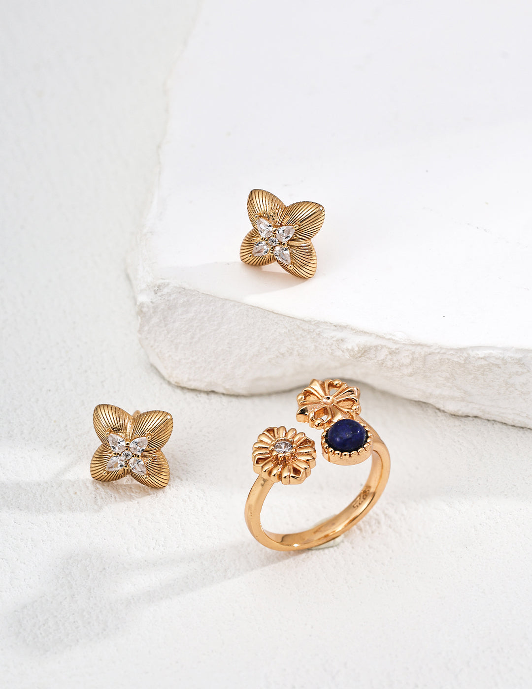 【Keliana】S925フラワーモチーフ×ジルコニアピアス｜2色選択可（ゴールド／シルバー）｜ギフト対応