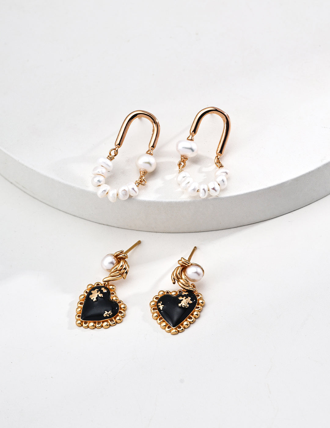 【Keliana】S925ブラックハート×パールピアス｜上品デザイン｜ギフト対応