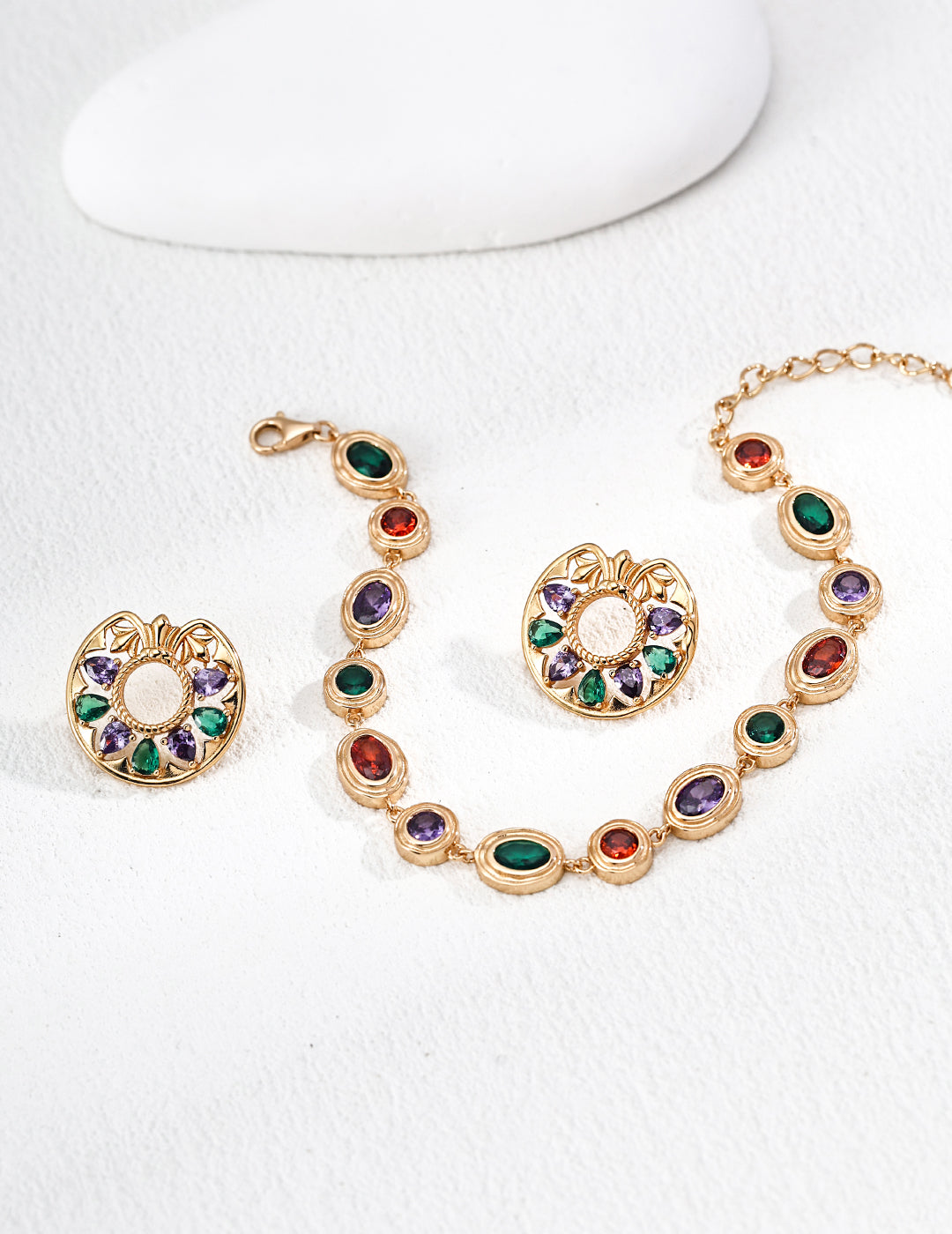 【Keliana】S925マルチストーンエスニックピアス｜アメジスト＆グリーンストーンの華やぎデザイン｜ギフト対応