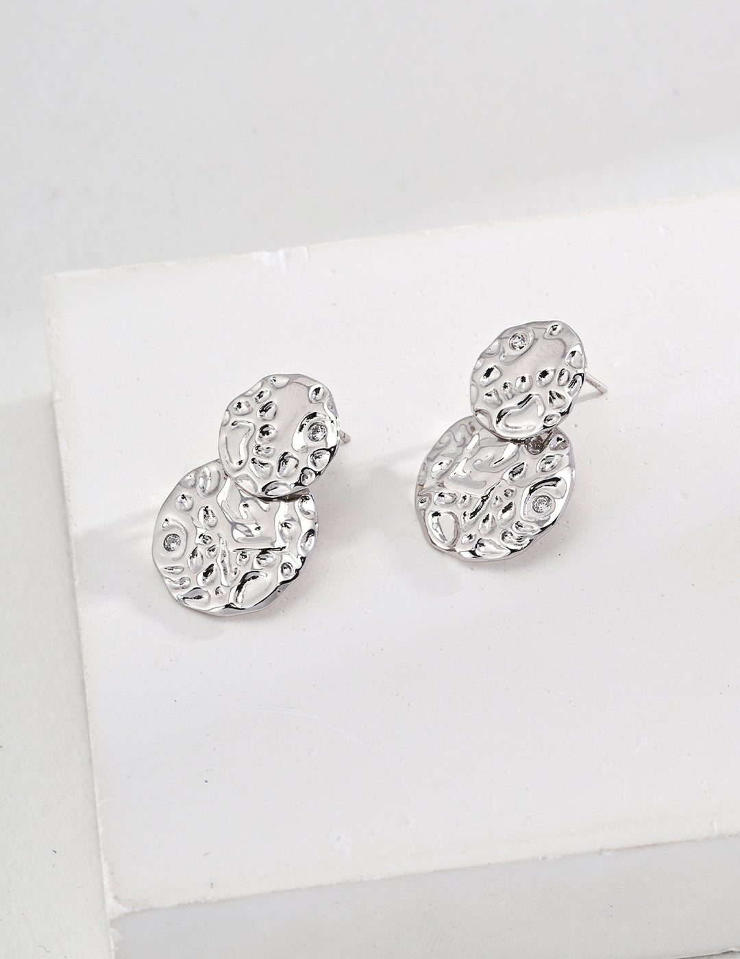 【Keliana】S925質感メタルピアス｜2色選択可（ゴールド／シルバー）｜ギフト対応