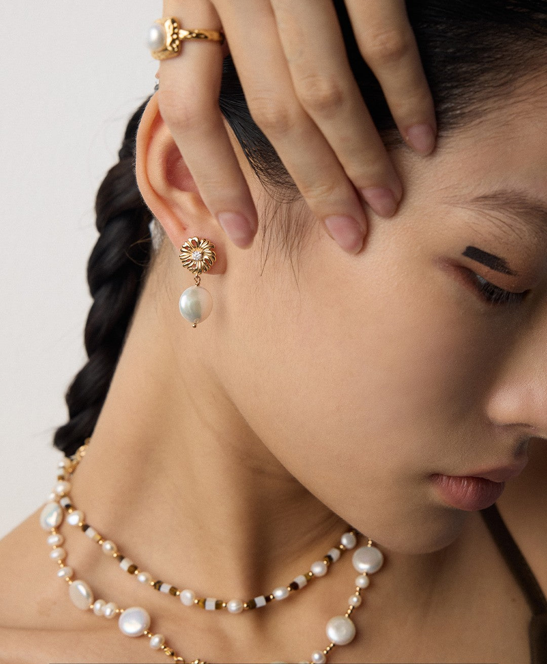 【Keliana】S925上品パール×フラワーモチーフピアス｜華やか揺れ感｜ギフト対応